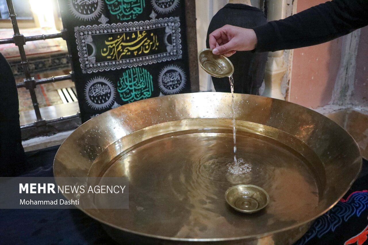 «طشتگذاری» آیینی که از کربلا و آب نشان دارد