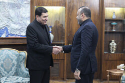 Meeting between Iran's 1st VP and Iraqi labor minister