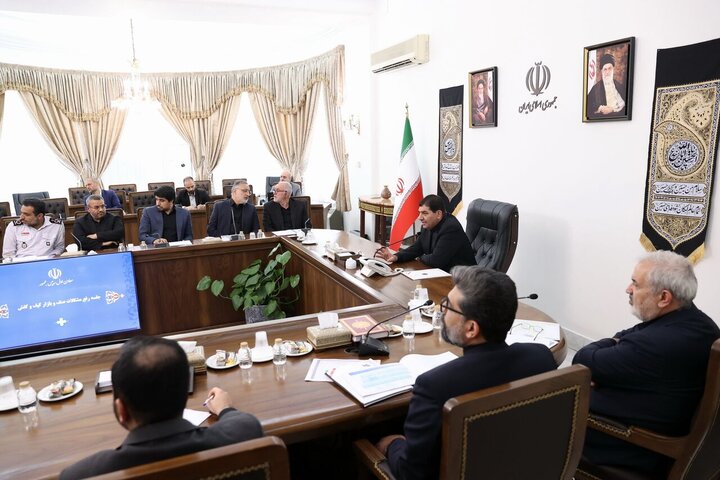 اختصاص50 هکتار زمین برای انتقال کارگاههای کیف وکفش به خارج تهران