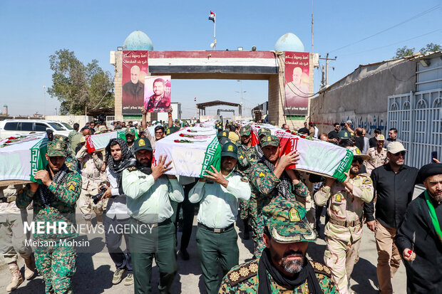 ورود پیکر ۱۸ شهید دفاع مقدس به کشور از مرز شلمچه