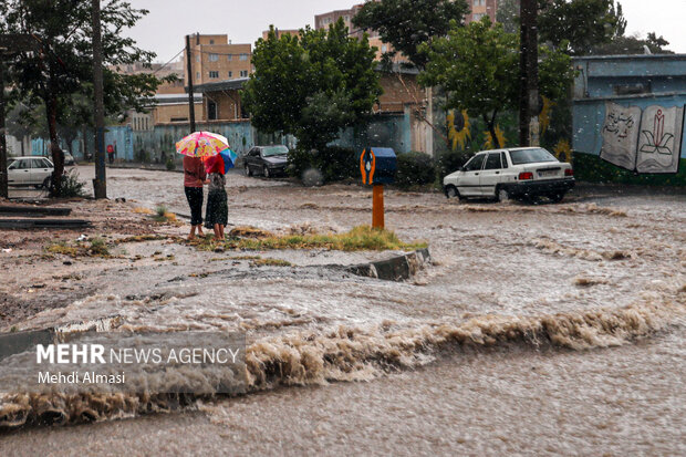 سیل وعده‌های جبران خسارت مانسون/ تسهیلات پرداخت نشد