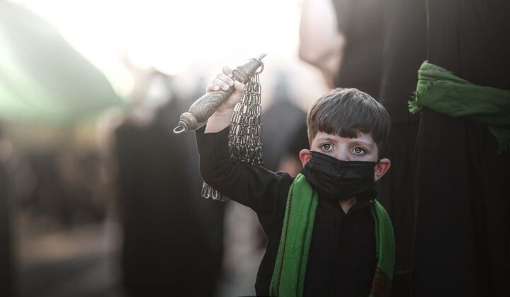 عشق به امام حسین (ع) سن و سال نمیشناسد