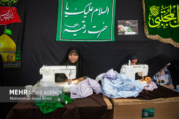 کارگاه دوخت لباس شیرخوارگان حسینی و چادر متبرک حضرت رقیه (س)