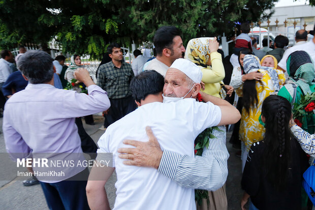 بازگشت اولین گروه حجاج در همدان