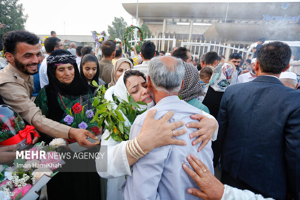 بازگشت اولین گروه حجاج در همدان