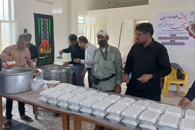 ۷۲ آشپزخانه در بوشهر راه‌اندازی شد/ پخت ۶۵۰ هزار پرس غذا