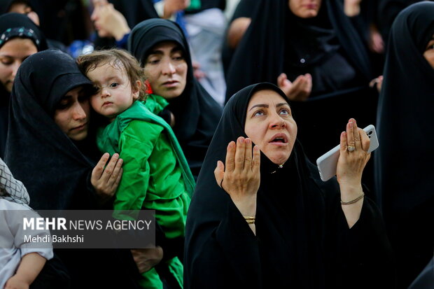 همایش شیرخوارگان حسینی در مسجد جمکران