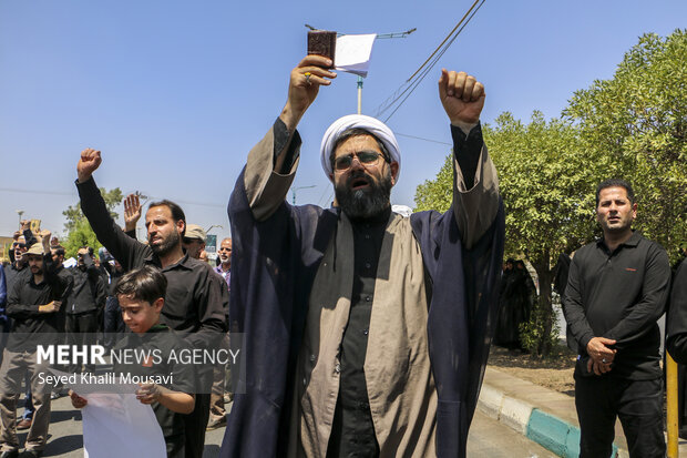 راهپیمایی نمازگزاران در محکومیت اهانت به ساحت قرآن کریم