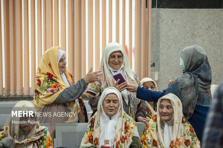 بازگشت اولین گروه حجاج بیت الله الحرام به گلستان