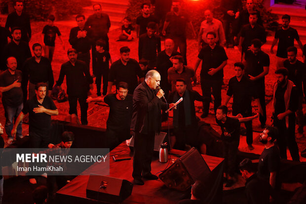 عزاداری شب چهارم محرم در همدان