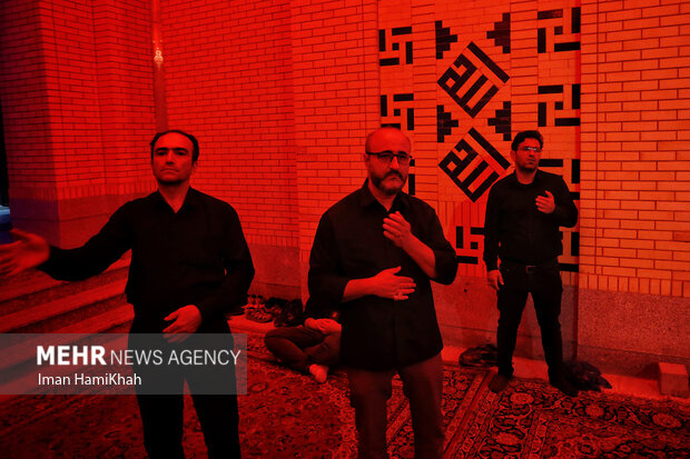 عزاداری شب چهارم محرم در همدان