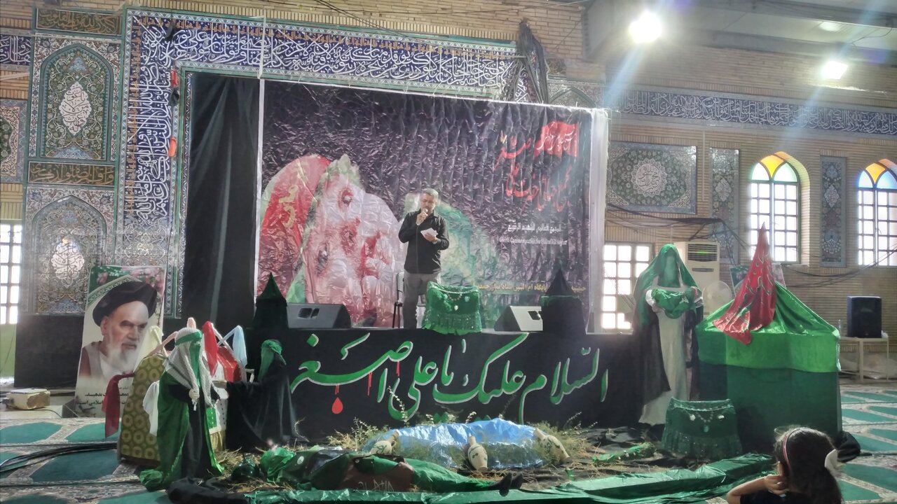 همایش شیرخوارگان حسینی در گناوه برگزار شد