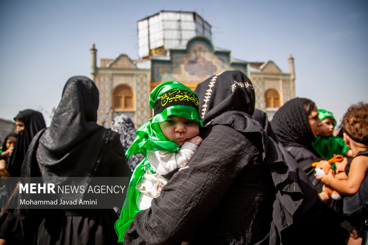 حضور گسترده مردم در همایش شیرخوارگان حسینی در قزوین