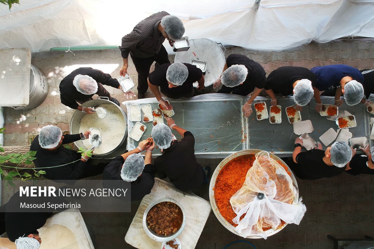 طعم نذر در اصفهان؛ آئین، تاریخ و غذای محرم در کوچههای نصفجهان