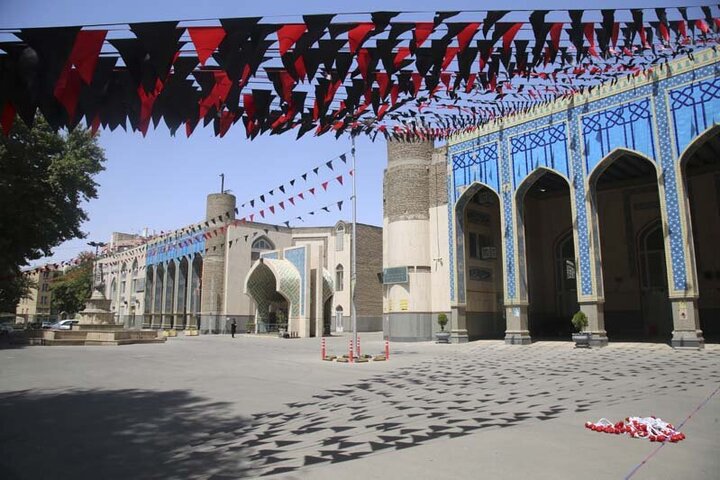 کرج یکپارچه سیاهپوش ماتم عزای حسین (ع)