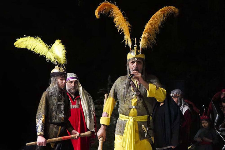 تعزیه همچنان طرفدار دارد؛ هنری که موسیقی، شعر و نمایش را درهم میآمیزد