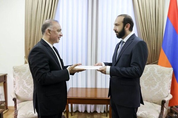 İran'ın yeni Erivan Büyükelçisi göreve başladı