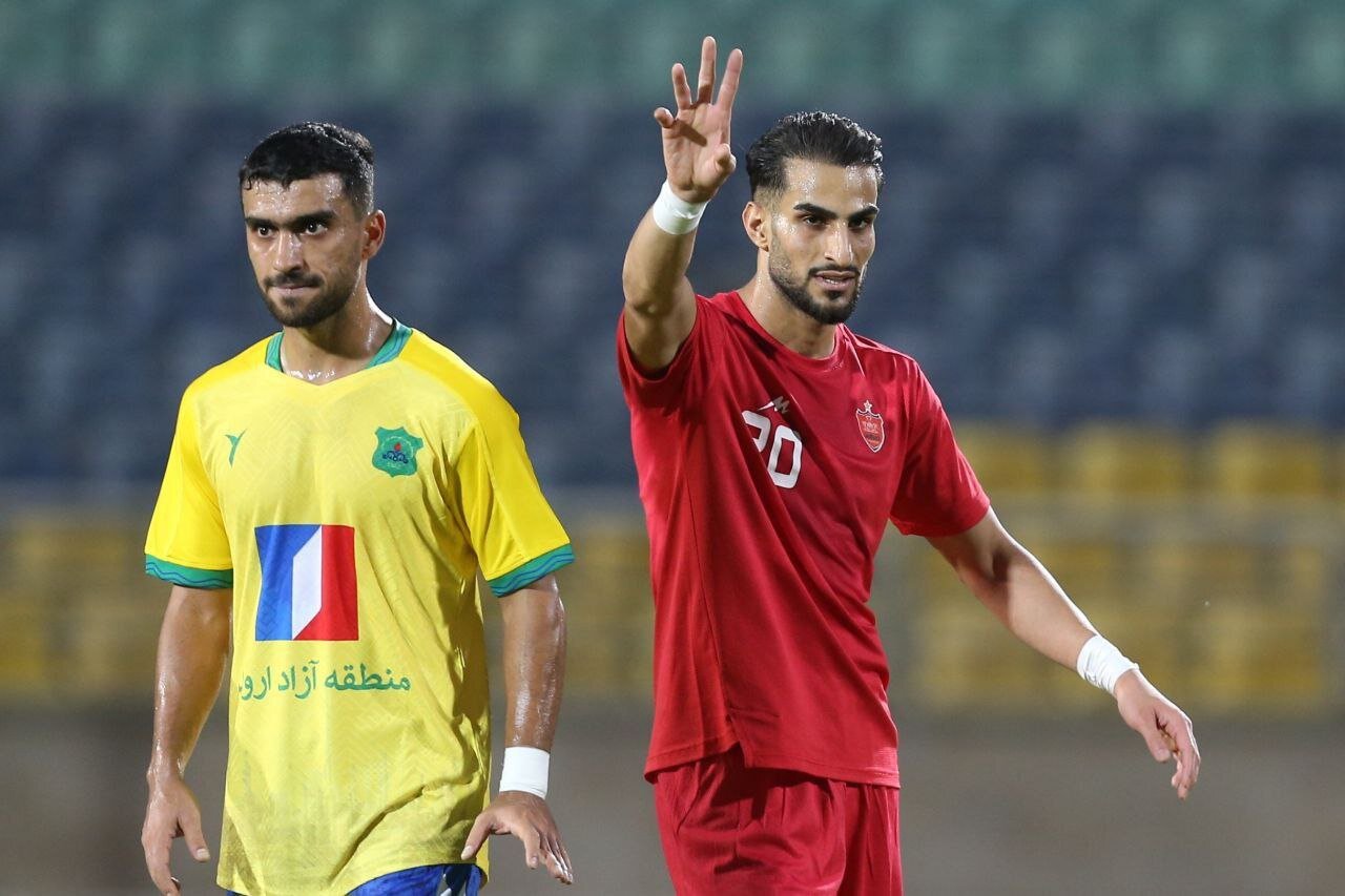 مهاجم پرسپولیس بیخیال بازی اروپایی شود/نگرانی بزرگ یحیی برطرف شد