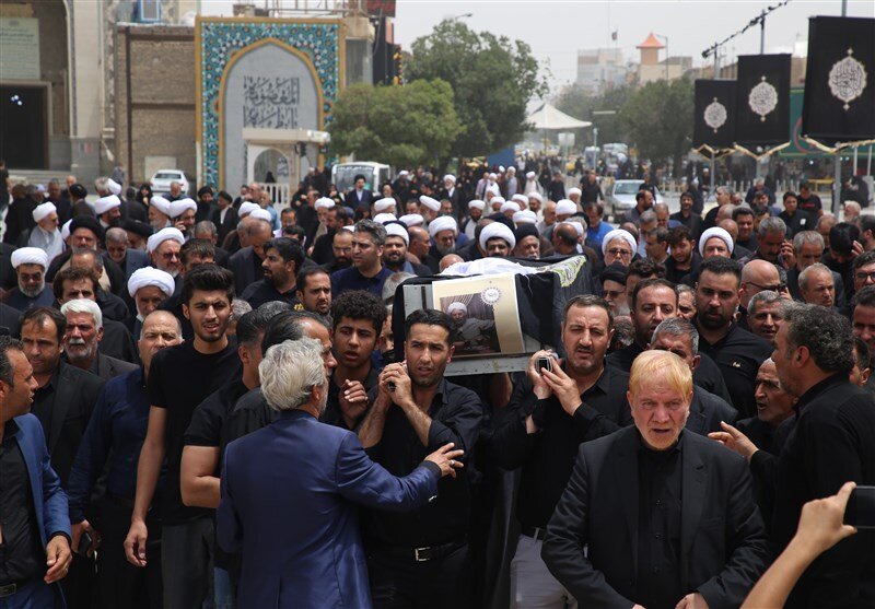 پیکر آیتالله «حسن صانعی» در قم خاکسپاری شد