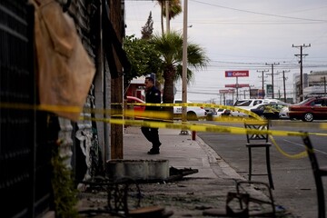 حمله مشتری به رستوران با کوکتل‌مولوتف در مکزیک؛ ۱۱ نفر جان باختند