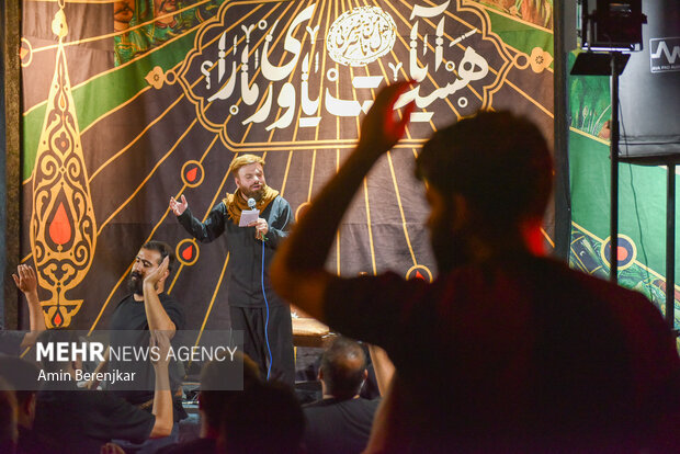 5th night of Muharram mourning in Shiraz
