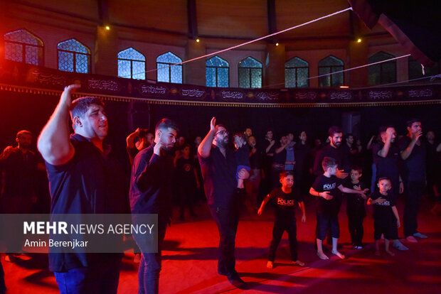 5th night of Muharram mourning in Shiraz
