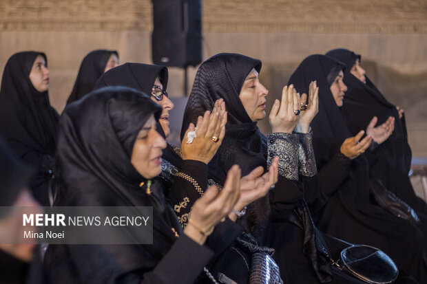 Tabriz Blue Mosque hosts mourning ceremony of Muharram
