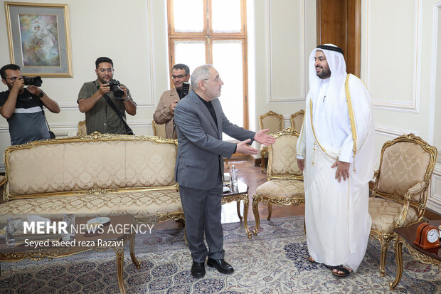 حمد عبدالعزیز الخلیفی وزیر مشاور قطری در امور خارجی ظهر امروز 1 مرداد ماه 1402 با حسین امیرعبداللهیان وزیر امور خارجه دیدار و گفتگو کرد