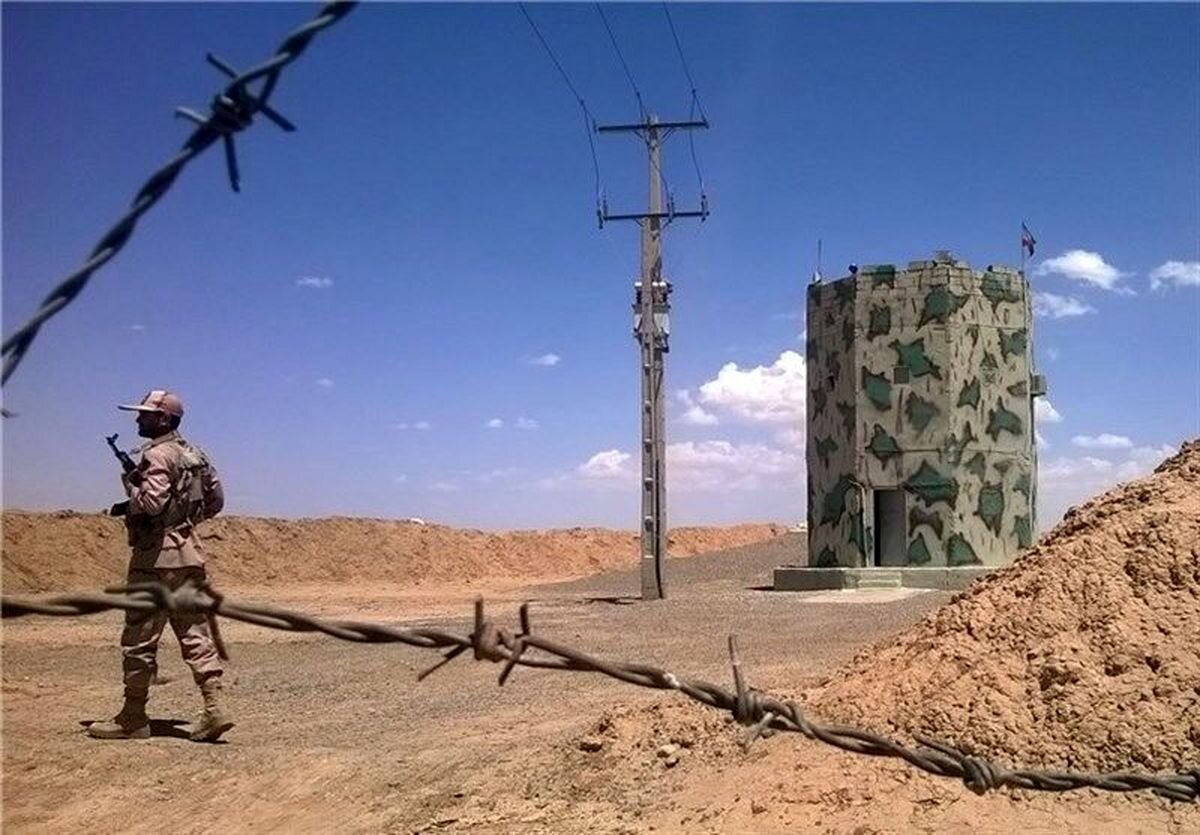 رجزخوانی سربازان ارتشی در نقطه صفر مرزی قصرشیرین