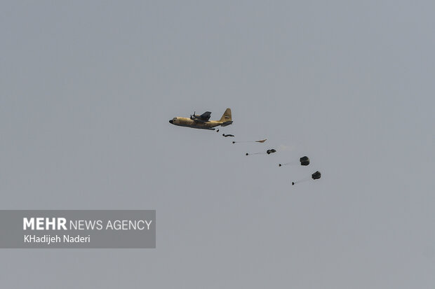 رزمایش اقتدار هوایی فداییان حریم ولایت-اصفهان