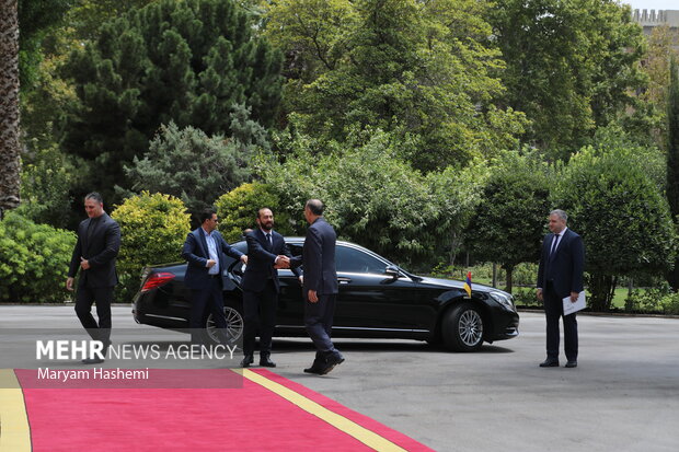 دیدار وزرای خارجه ارمنستان و ایران