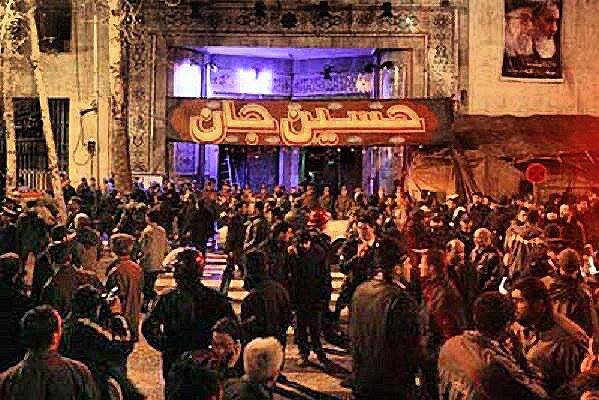 شبی که از آسمان مسجد آتش میبارید/ سرای سبز و پابرجای «حاجمنصور»