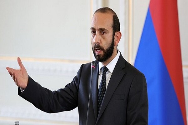 وزير الخارجية الأرميني: إيران كانت وستظل صديقة لا نظير لها بالنسبة لنا