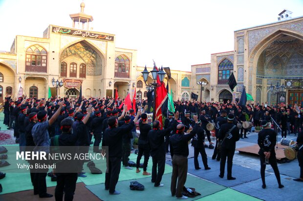 آئین چهارپایه خوانی ماه محرم در کرمانشاه