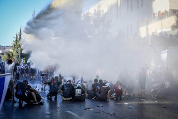 تظاهرات شبانه در تل آویو/ دایره اعتصابات گسترده‌تر شد+ فیلم