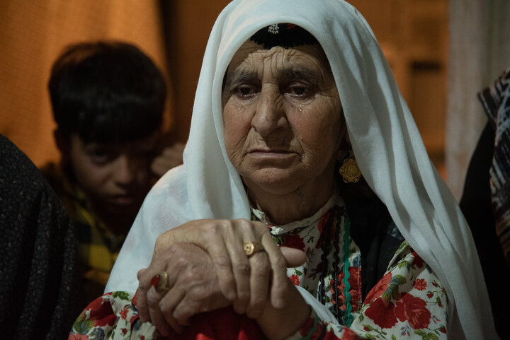 سرنوشت دخترک ۱۱ماهه در روستای مرزی/ «نارگل روی دست‌هایم جان داد!»