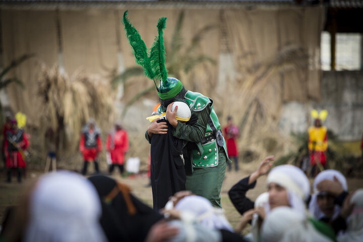 سنگ تمام خمینی شهری‌ها در عزای حسین (ع)