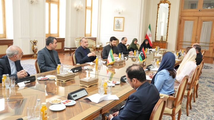 انتقاد امیرعبداللهیان از سیاستهای دوگانه غرب در موضوع حقوق زنان