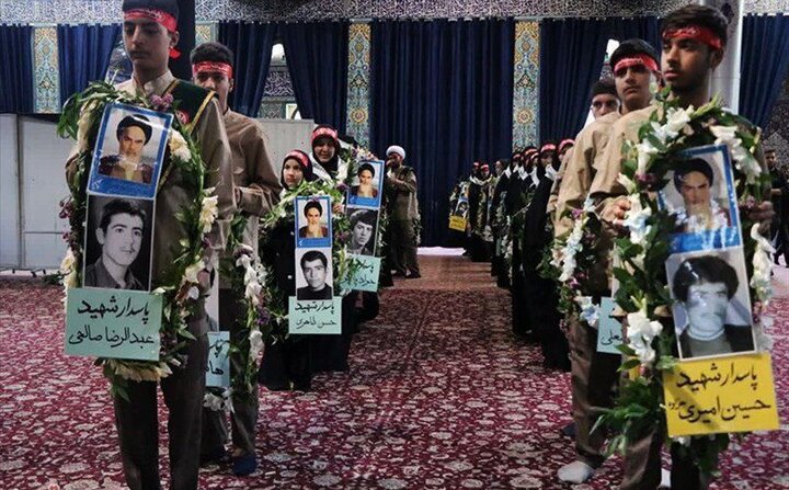 مراسم گرامیداشت روز ایثار و مقاومت شهر اراک 