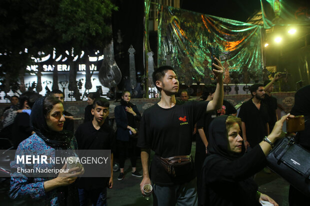 مراسم عزاداری اباعبدالله الحسین (ع) در خیابان شهرآرا
