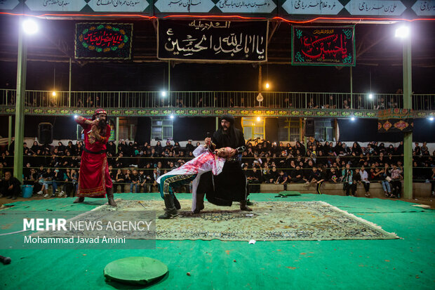 اجرای تعزیه عصر تاسوعا در شیراز 