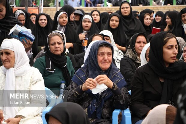 مراسم تشییع شهید تازه تفحص شده در کامیاران