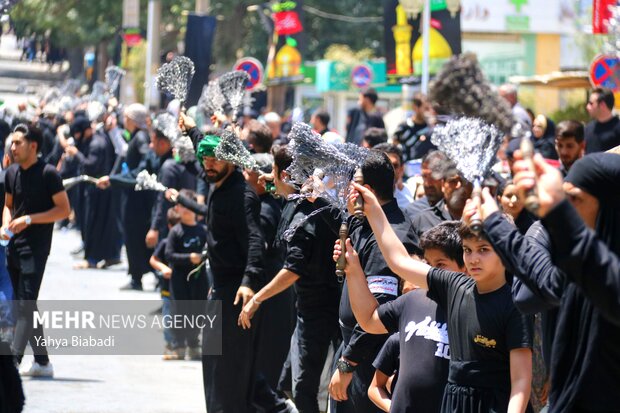 عزاداری روز تاسوعای حسینی در کرمانشاه