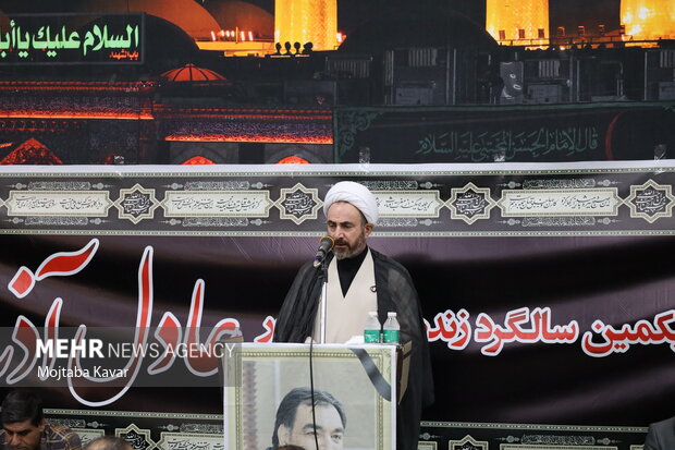 اولین سالگرد زنده‌یاد دکتر عادل آذر در مسجد جامع دهلران