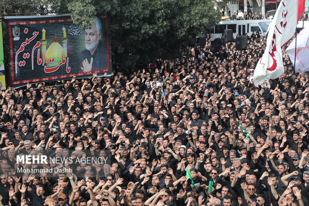 اردبیل میں تاسوعائے حسینی کا عظیم الشان اجتماع
