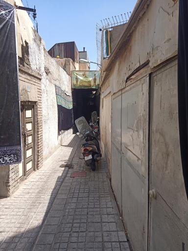 روایتی از یک حسینیه قدیمی در کوچه‌ پس کوچه‌های باریک تهران