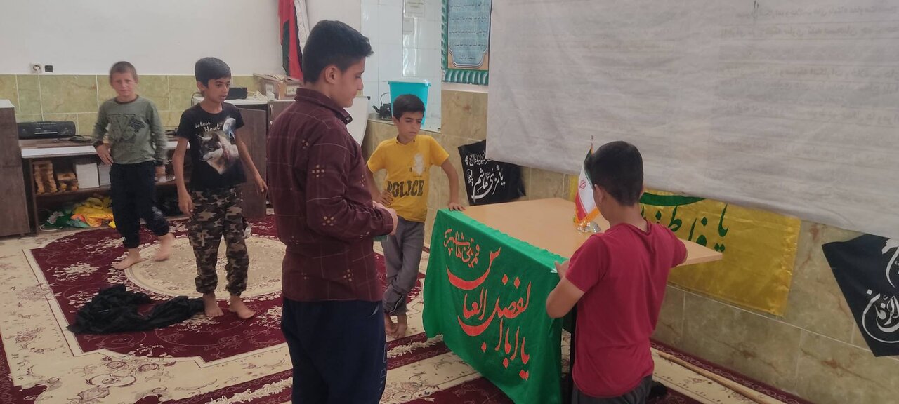عزاداری بی ریای نوجوانان هیئت قاسم ابن الحسن (ع) شهرستان لردگان
