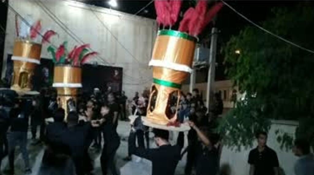 دریادلان گناوهای به سوگ سقای دشت کربلا نشستند