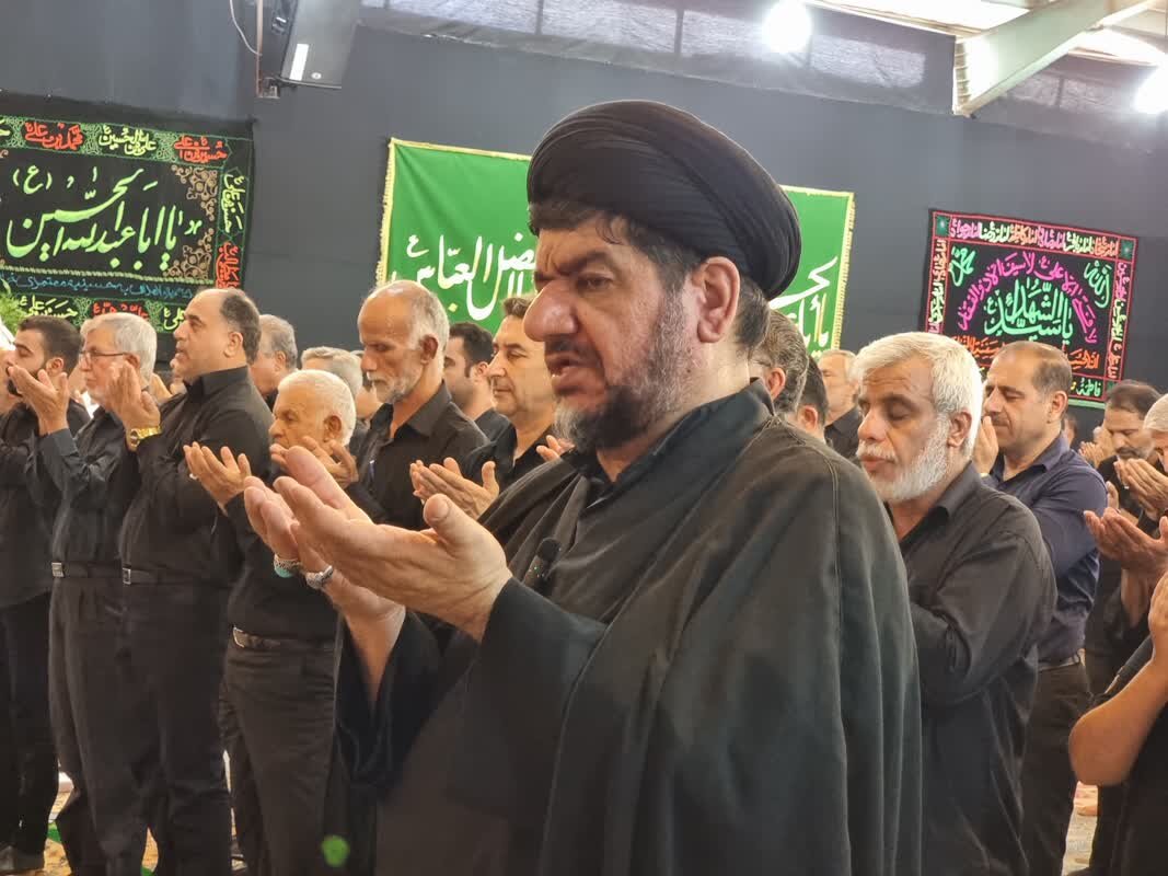 دریادلان گناوهای به سوگ سقای دشت کربلا نشستند