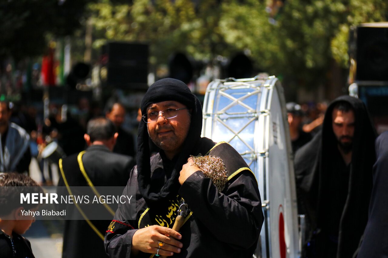 ایران غرق در اشک و ماتم شد/ طنین نوای «یا ابوالفضل» در سراسر کشور